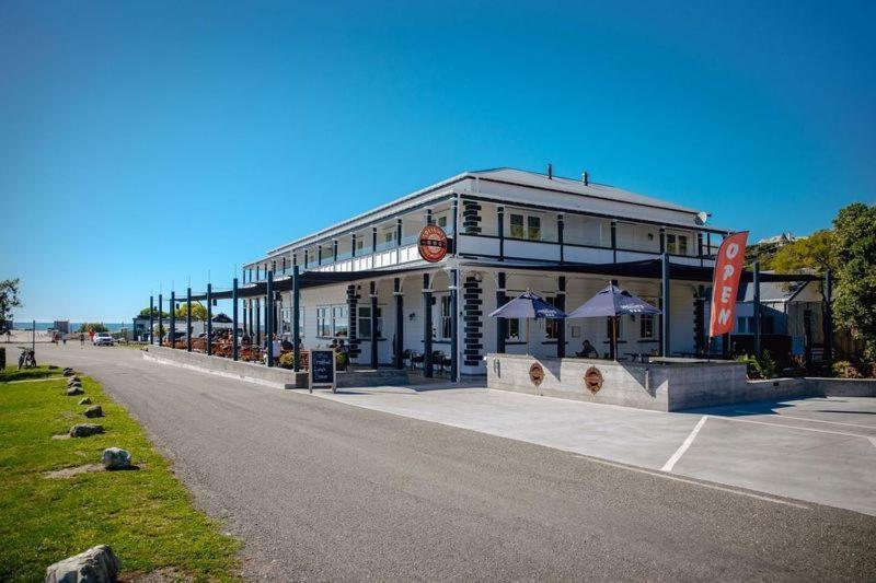 The Pier Hotel Kaikoura Kültér fotó